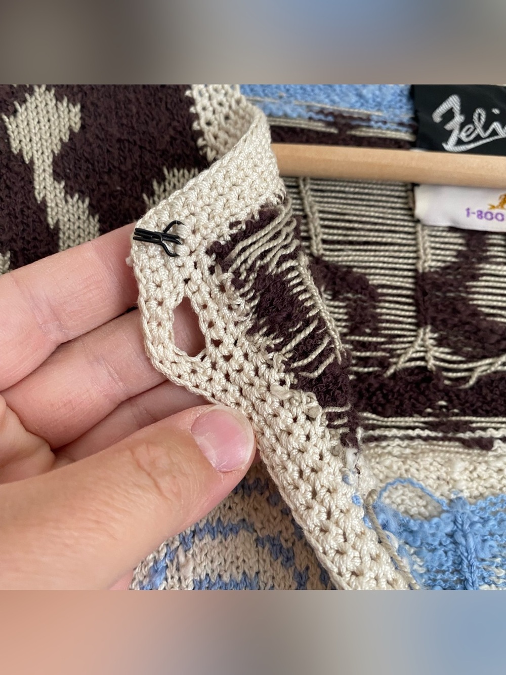 Vintage Felizzi hieroglyphic parietal art hand loomed knitted cardigan sweater - Picture 14 of 16